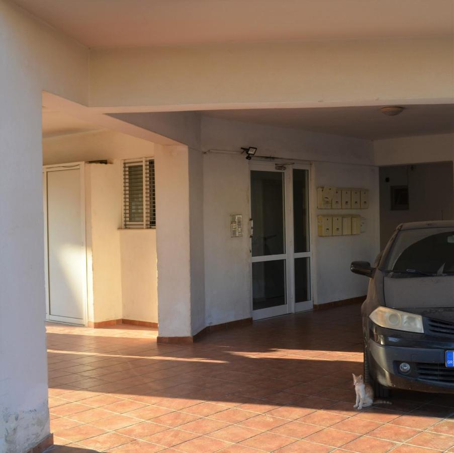 Eftichia Apartment Nea Chora Chania  Bagian luar foto
